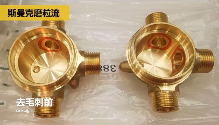 用磨粒流不怕劃傷，銅三通<a href='http://www.sholanto.com' target='_blank'><u>交叉孔去毛刺</u></a>