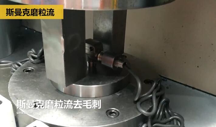 三通閥門(mén)<a href='http://www.sholanto.com' target='_blank'><u>交叉孔去毛刺</u></a>